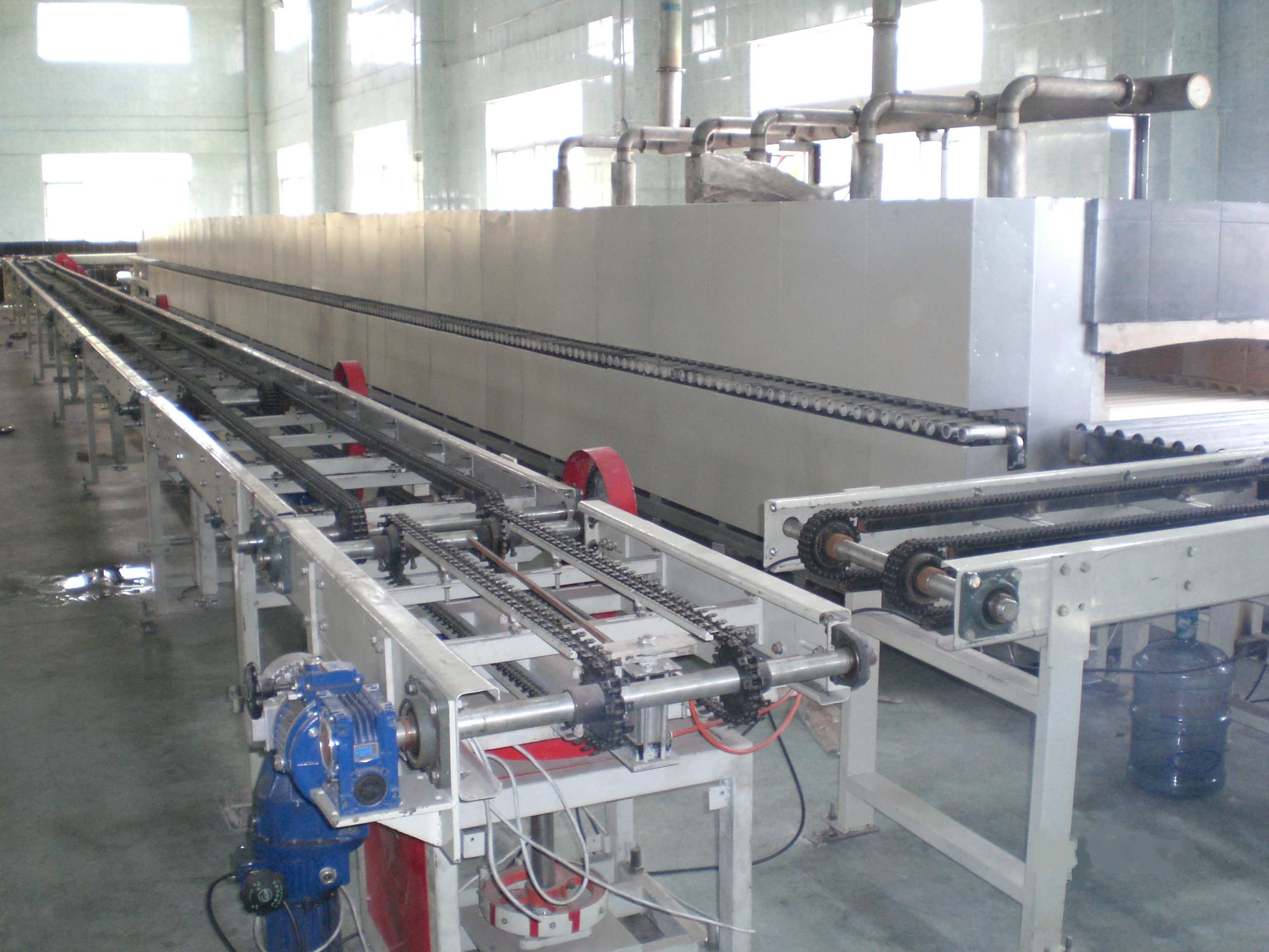 高纯氧化铝粉体材料煅烧辊道窑